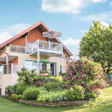 Stunning apartment in Pinkafeld with WiFi&3 Bedrooms Neustift an der Lafnitz Buitenkant foto