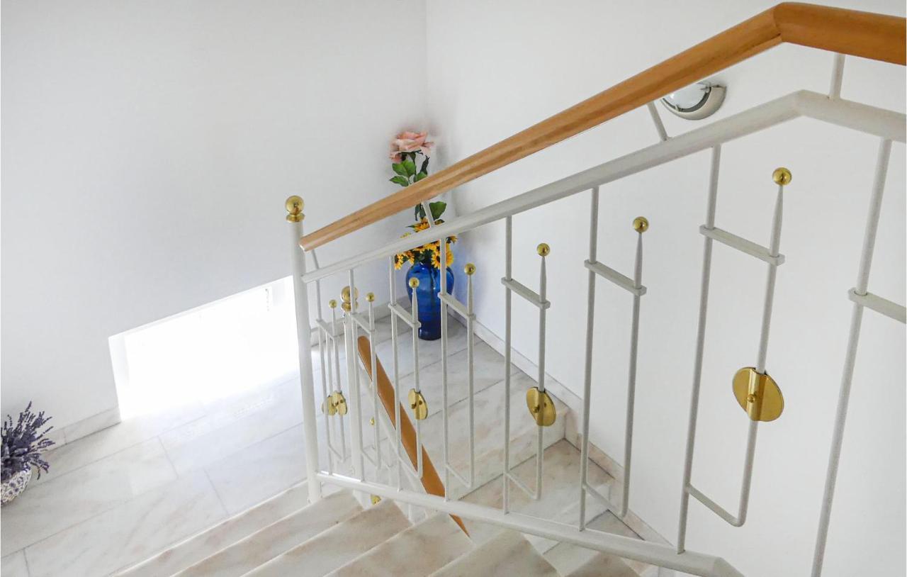 Stunning apartment in Pinkafeld with WiFi&3 Bedrooms Neustift an der Lafnitz Buitenkant foto